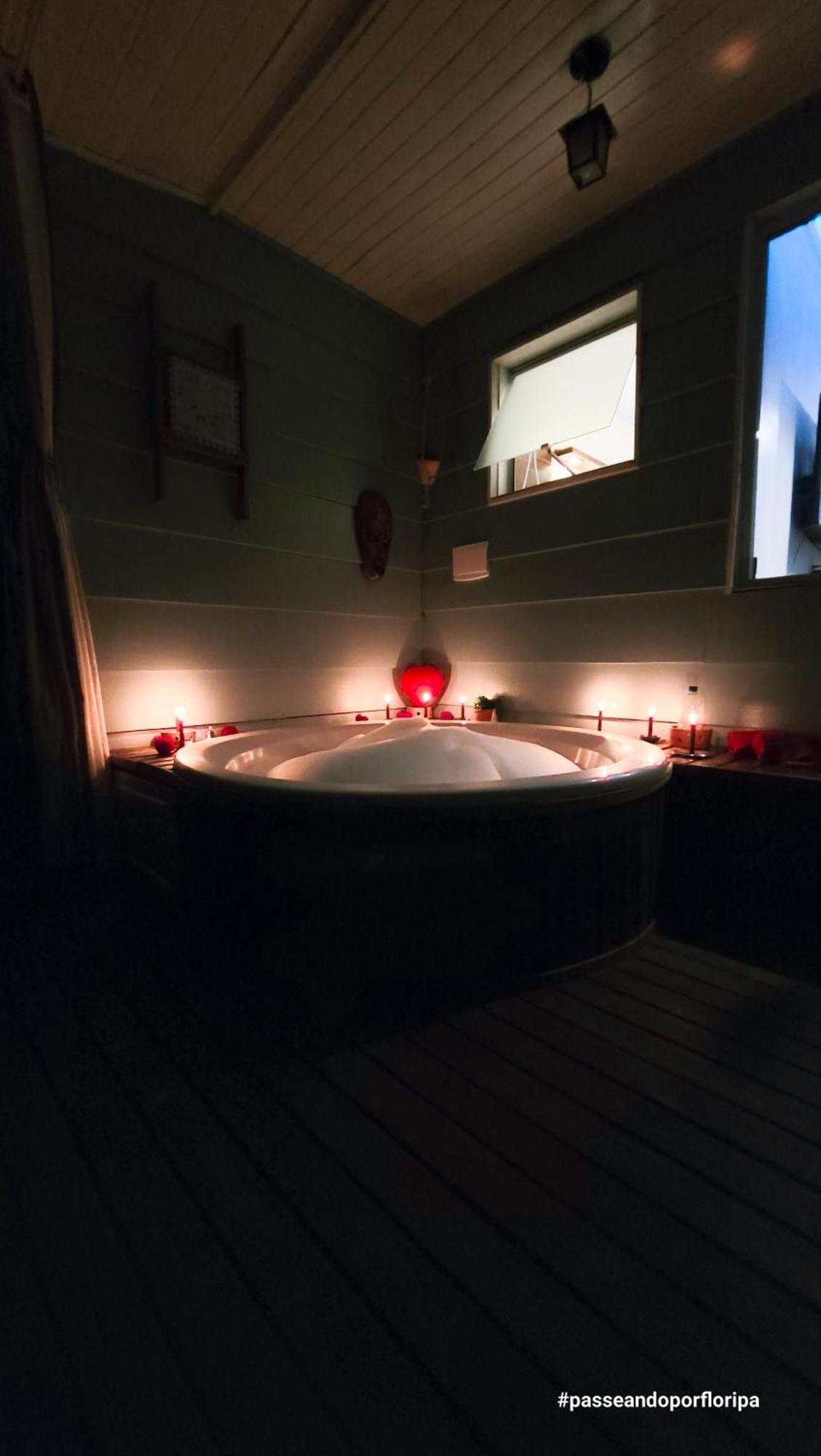Loft Com Lago Hidro E Vista Para O Mar フロリアノポリス エクステリア 写真