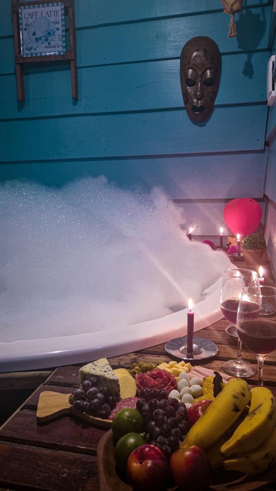 Loft Com Lago Hidro E Vista Para O Mar フロリアノポリス エクステリア 写真